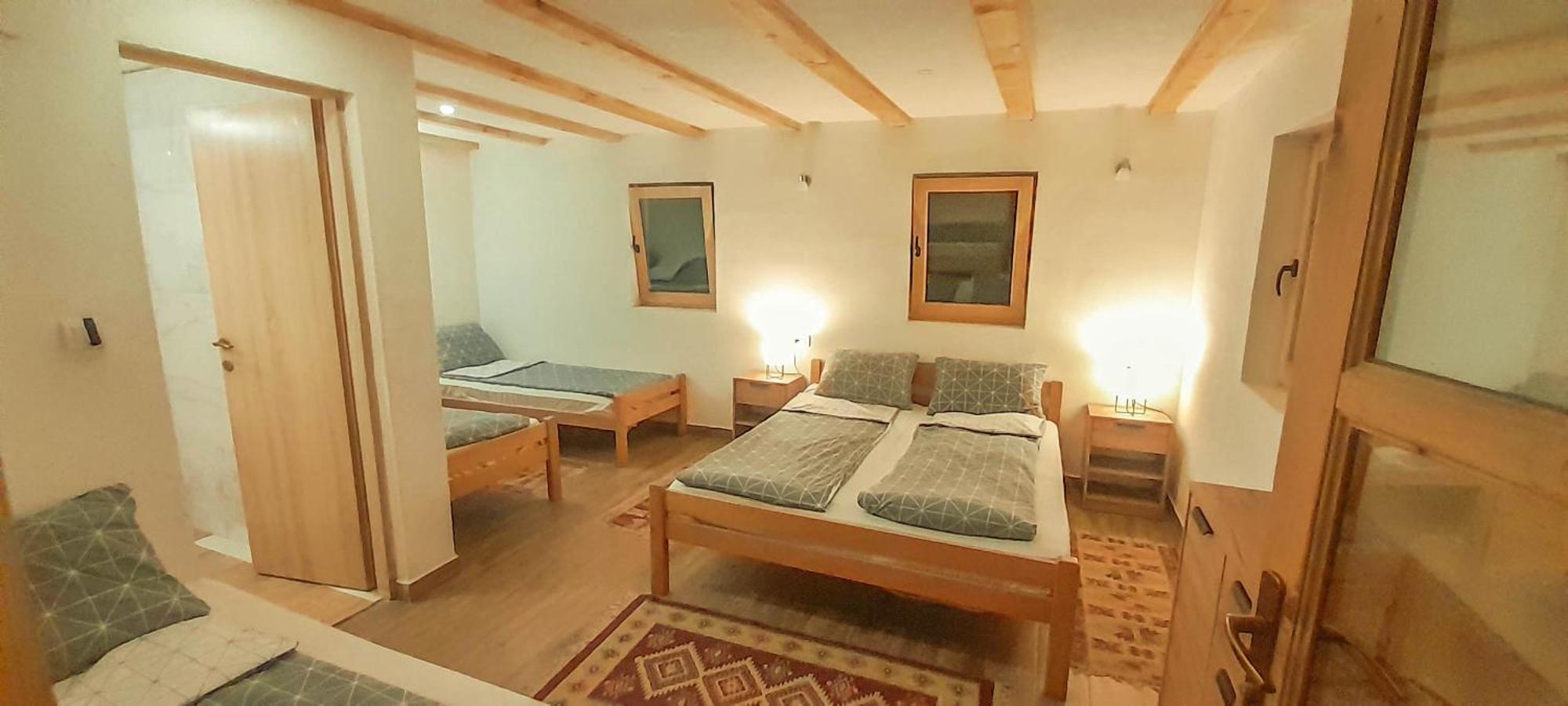 Rafting Camp Encijan Hotel Foca Eksteriør billede